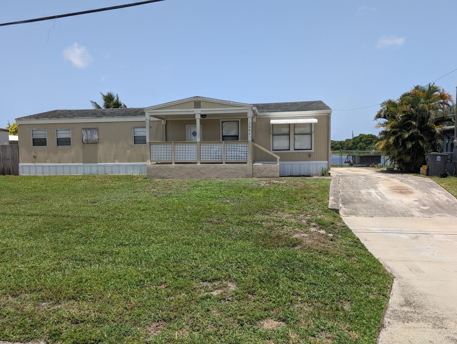 3082 Hibiscus Circle — photo 2