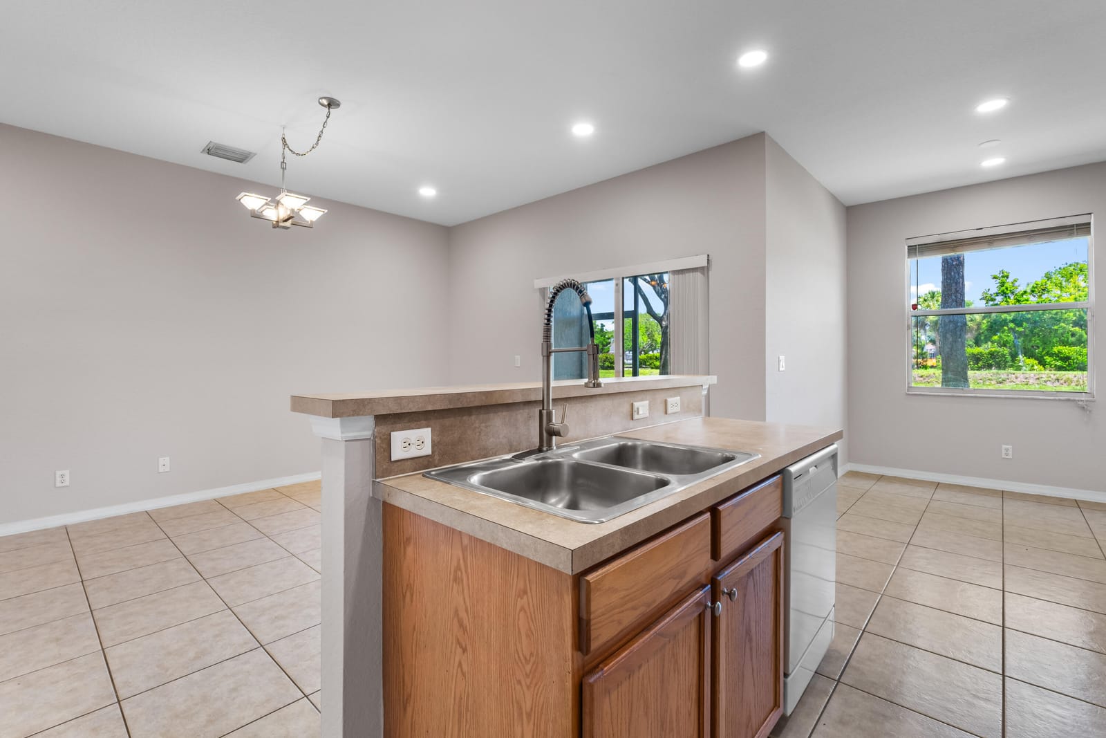 3051 Grandiflora Drive, Greenacres, FL 33467 photo 11