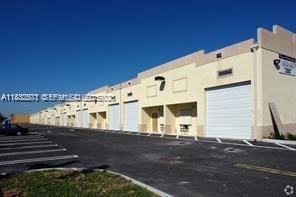 13816 SW 142nd Avenue 27, Miami, FL 33186