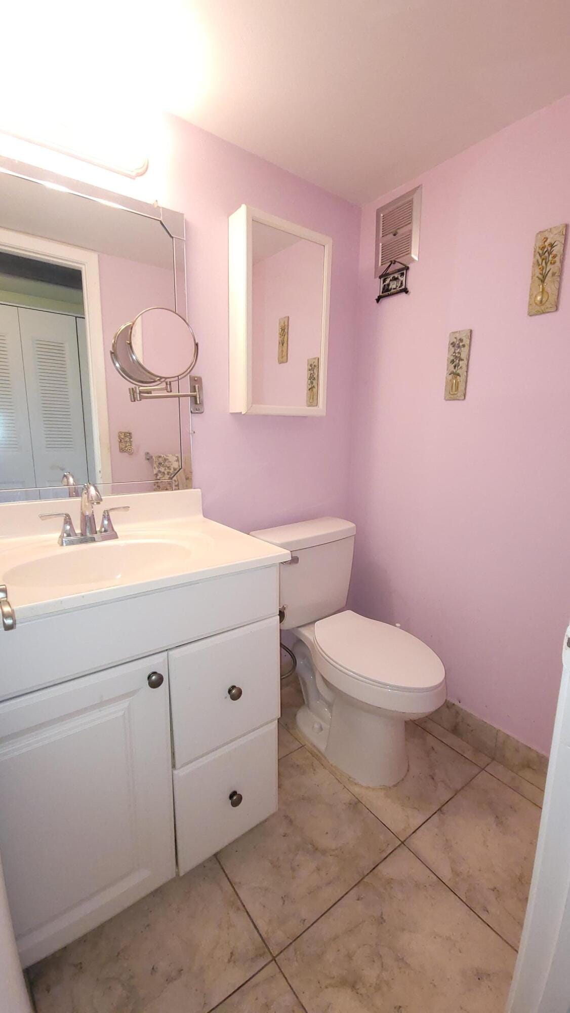 22 Northampton A — photo 9