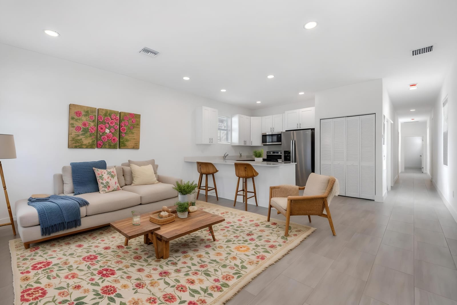 3731 Saginaw Avenue — photo 4