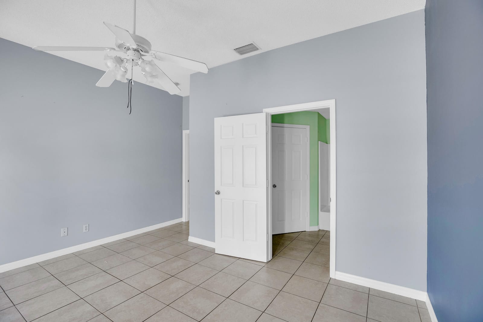 706 Wisteria Avenue, Fort Pierce, FL 34982 photo 19