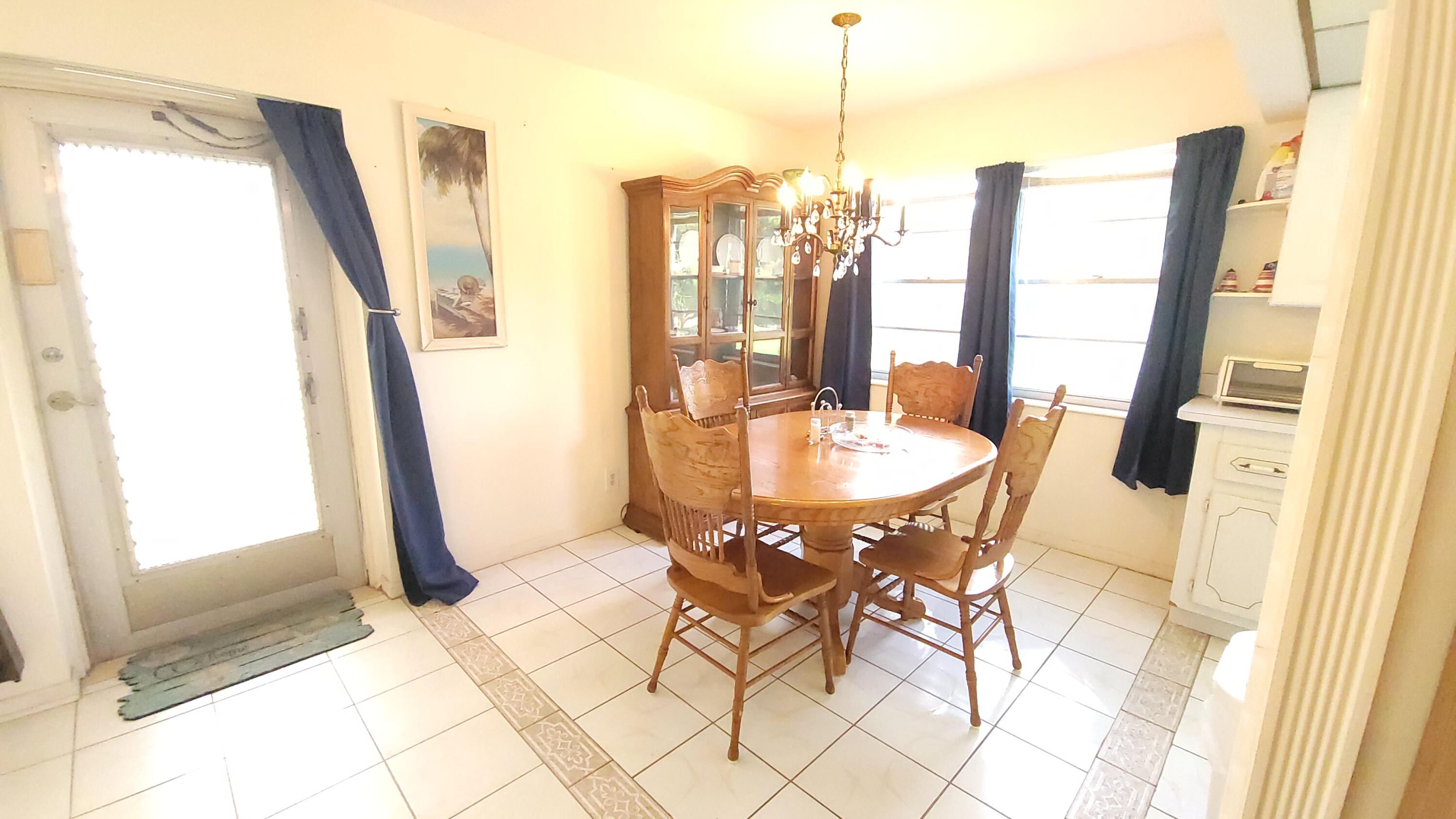147 Bedford F, West Palm Beach, FL 33417, West Palm Beach