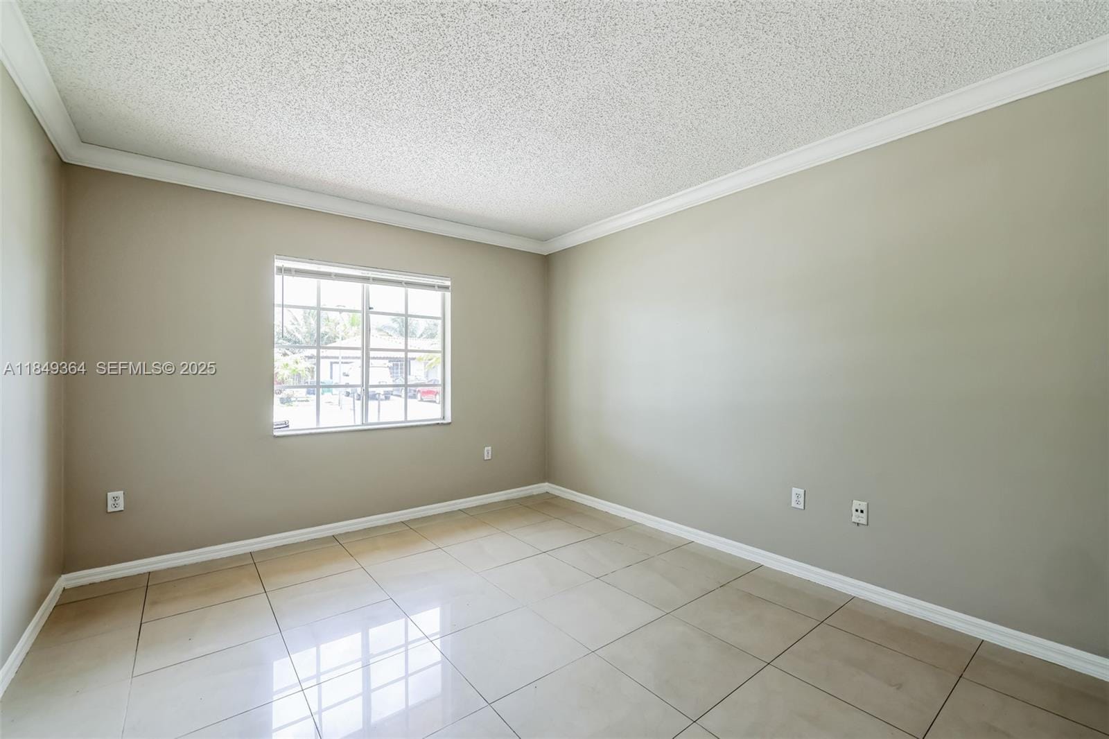21381 SW 125th Path — photo 5