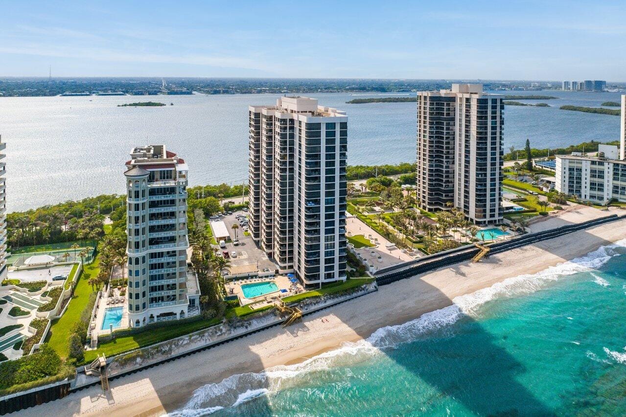 5380 N Ocean Drive 11b, Singer Island, FL 33404