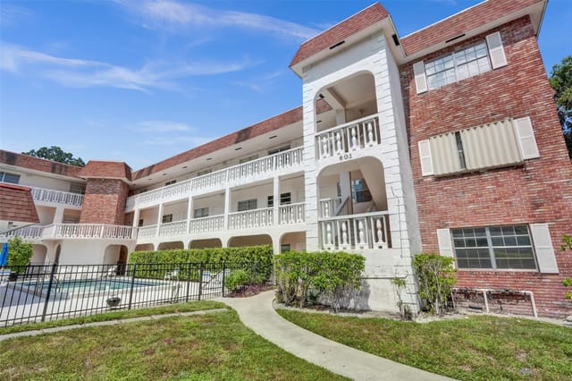 601 SE 5th Court 309, sold in Riverview South, Fort Lauderdale, FL