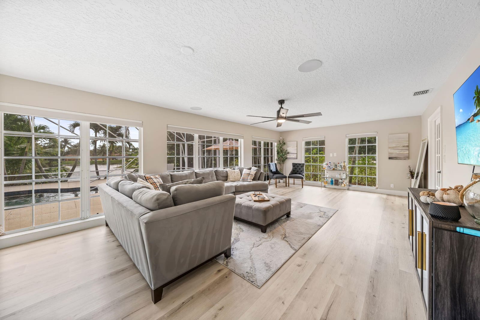 864 Whippoorwill Row, West Palm Beach, FL 33411 photo 13
