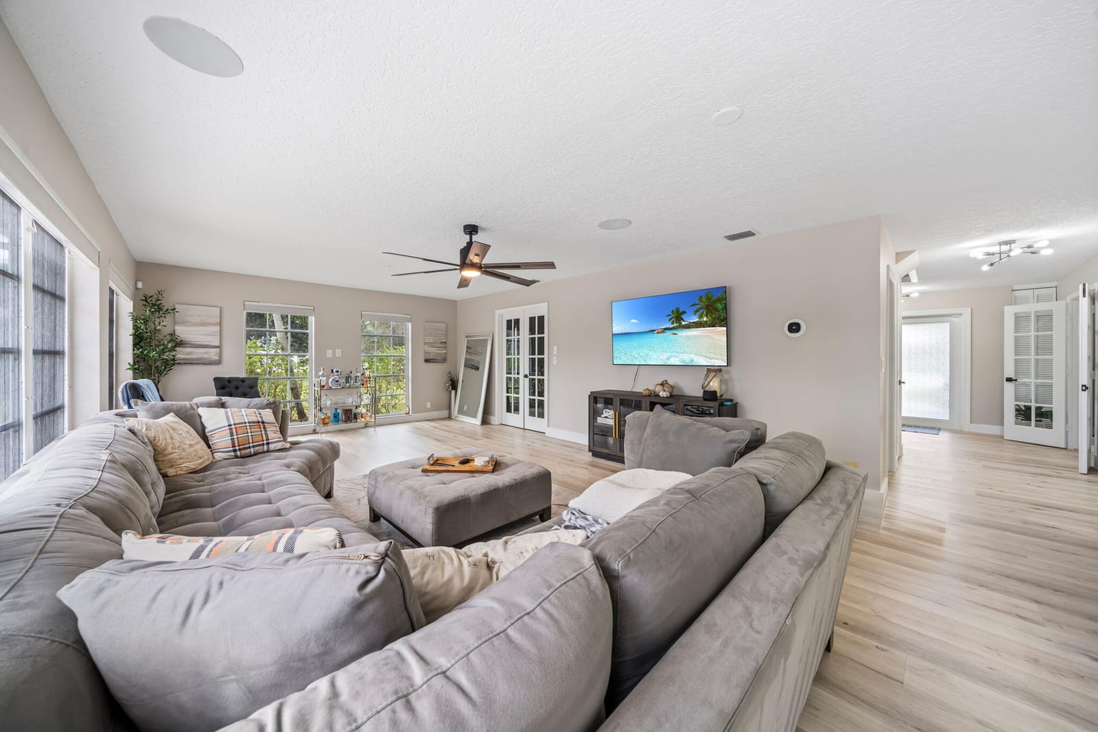 864 Whippoorwill Row, West Palm Beach, FL 33411 photo 15