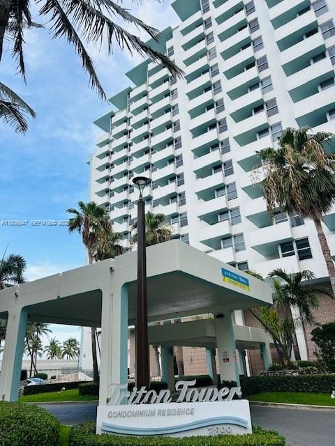 2899 Collins Avenue 1504, Miami Beach, FL 33140