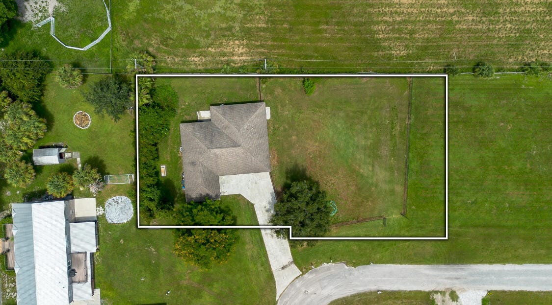 9801 SE 117 Trail, Okeechobee, FL 34974 photo 3