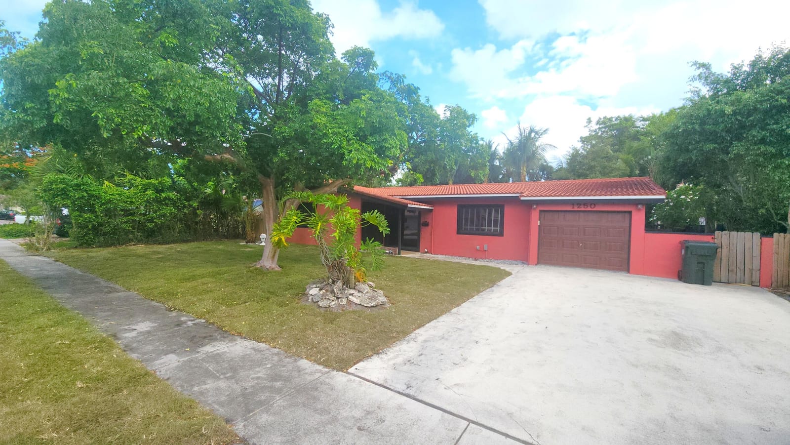 1250 SW 4th Street, Boca Raton, FL 33486