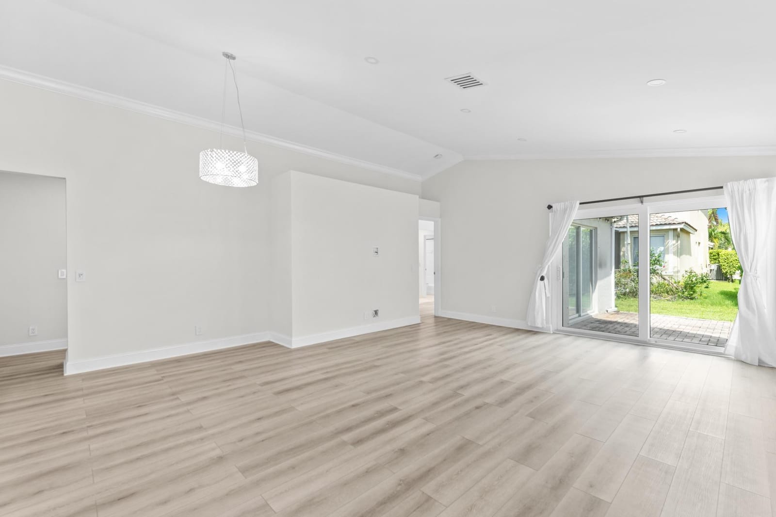 1425 Majesty Terrace, Weston, FL 33327 photo 23