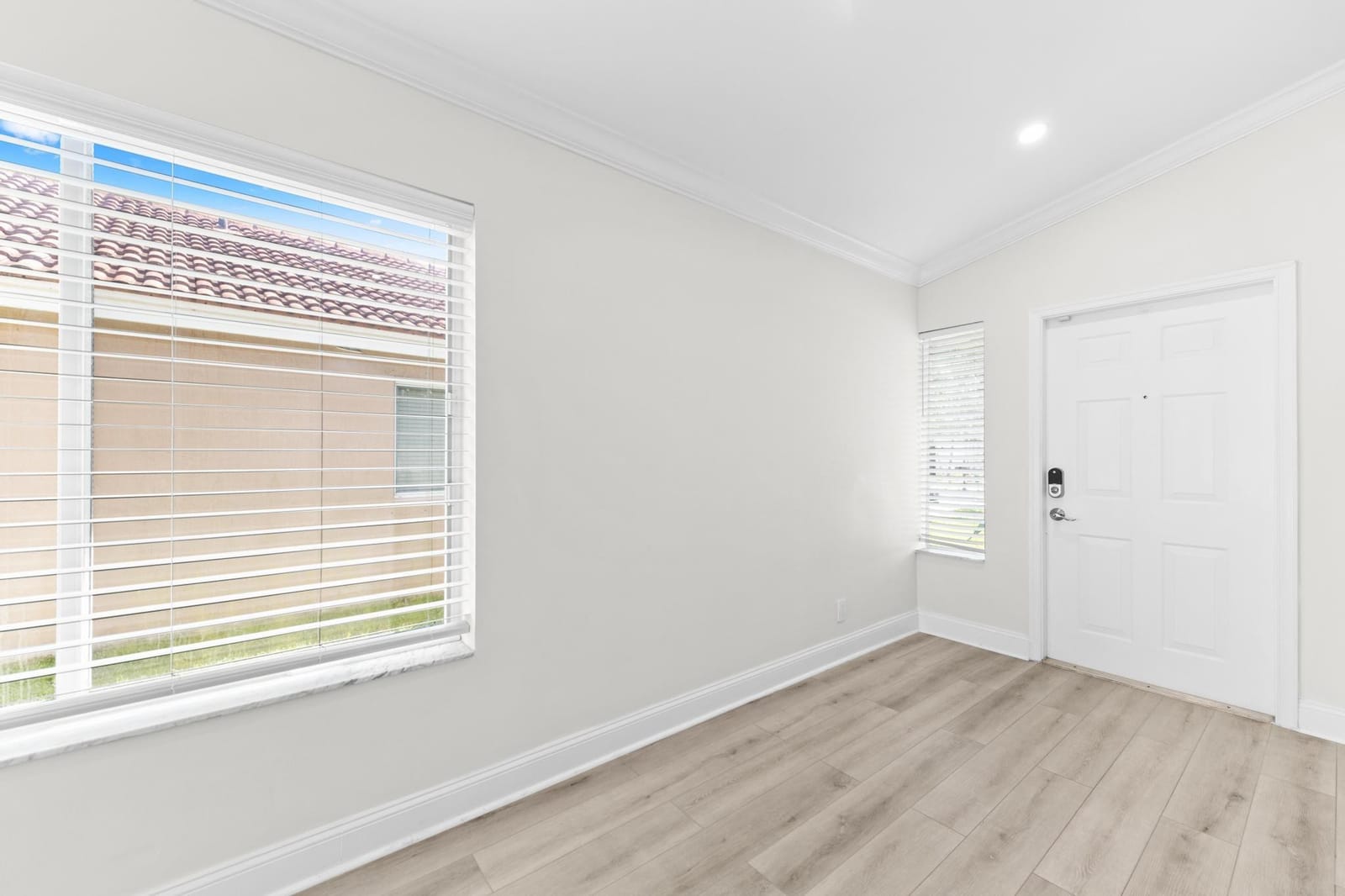 1425 Majesty Terrace — photo 10