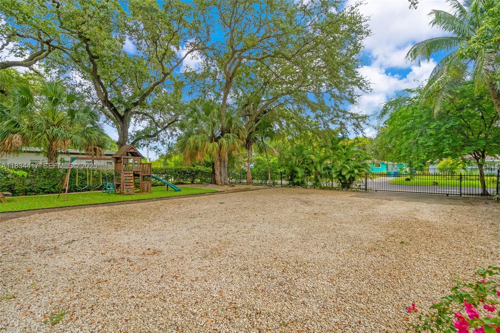 1341 NE 151st Street, North Miami Beach, FL 33162 photo 22
