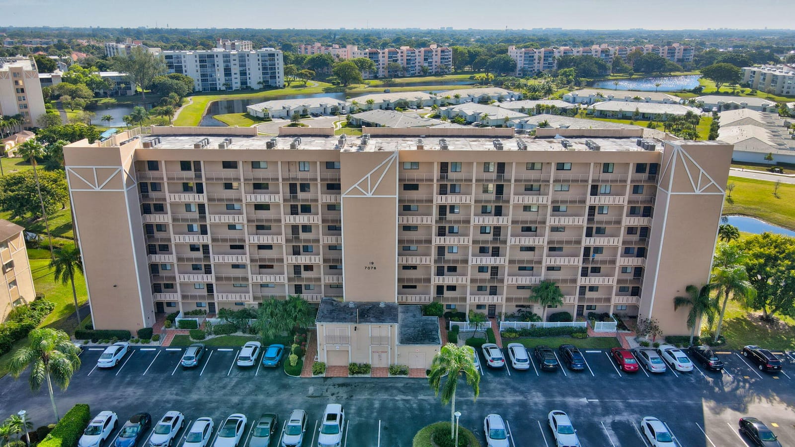 7076 Huntington Lane 407, Delray Beach, FL 33446 photo 13