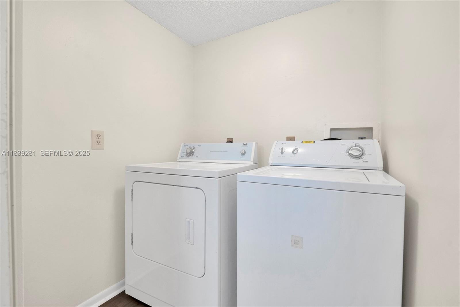 13049 SW 95th Avenue 13049 — photo 12