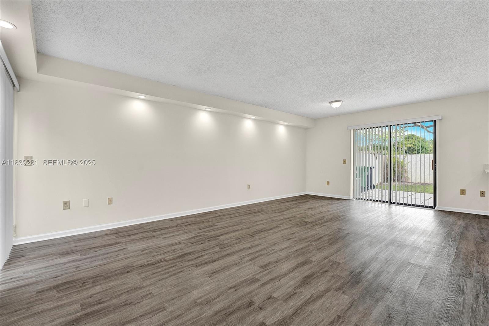 13049 SW 95th Avenue 13049 — photo 3