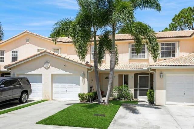 144 Fox Meadow Run, sold in Timberwalk Pud, Jupiter, FL
