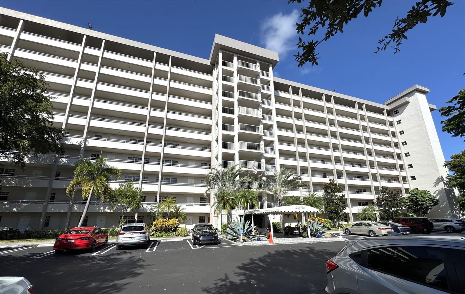 575 Oaks Lane 209, Pompano Beach, FL 33069 photo 13
