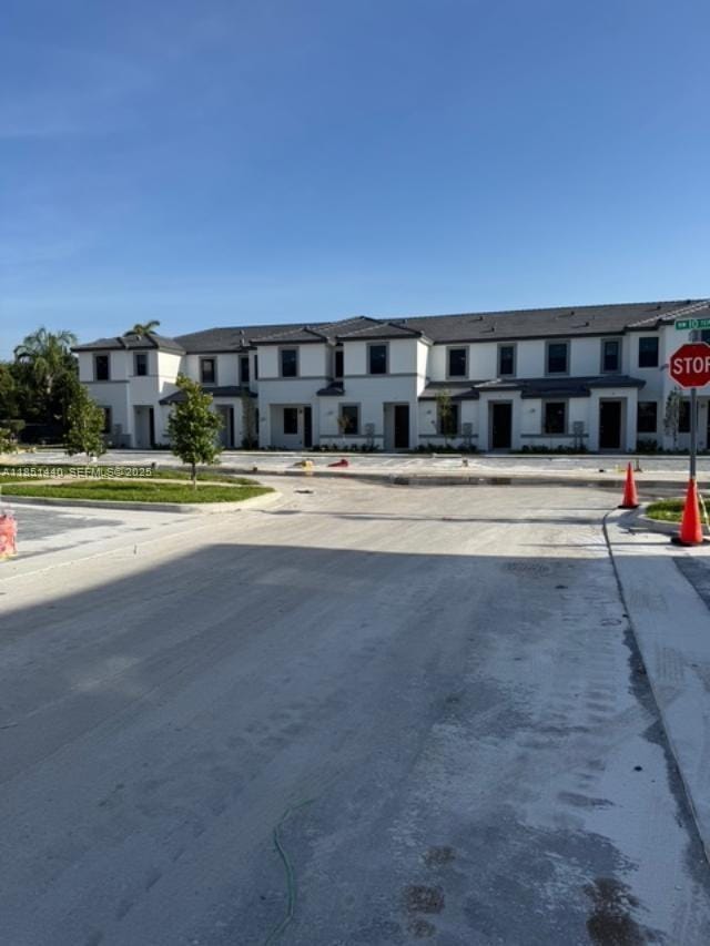 1037 NW 1 Avenue — photo 4