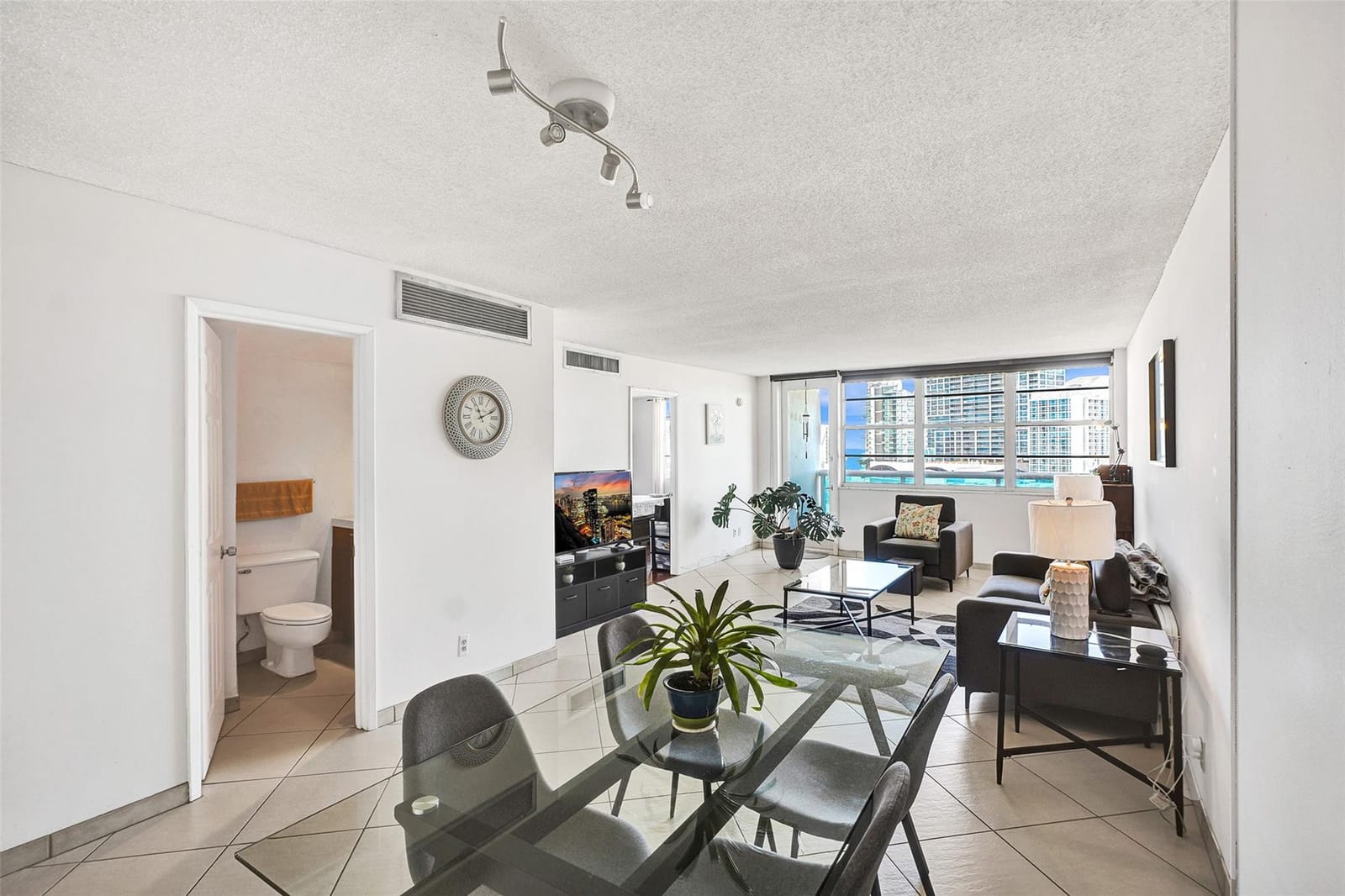 6770 Indian Creek Drive 10-R — photo 10