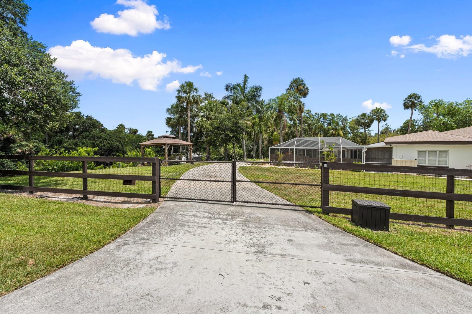1400 Parkland Boulevard, Fort Pierce, FL 34982 photo 27