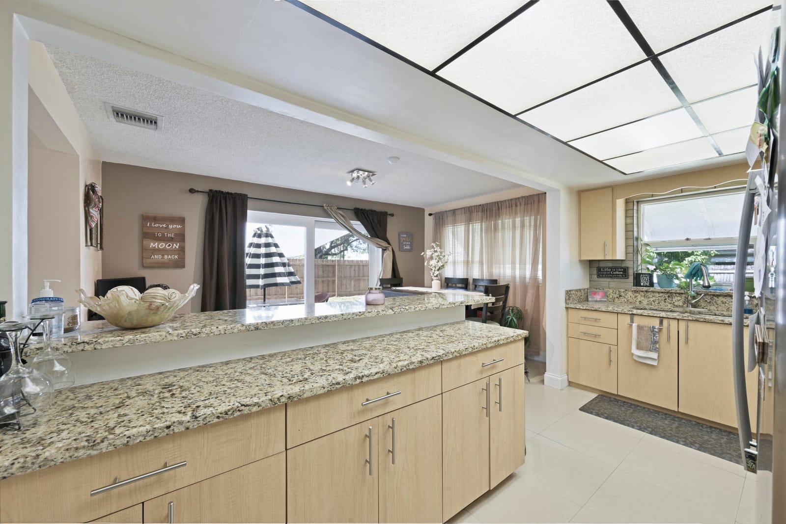 425 San Mateo Drive — photo 6