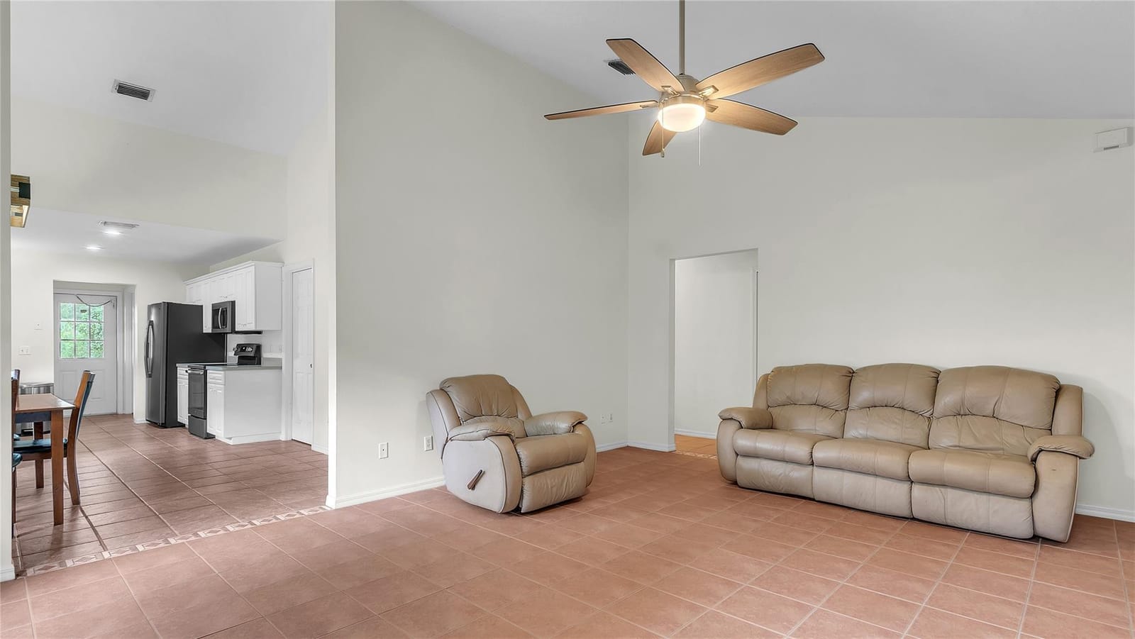 17505 Okeechobee Road, Fort Pierce, FL 34945 photo 29