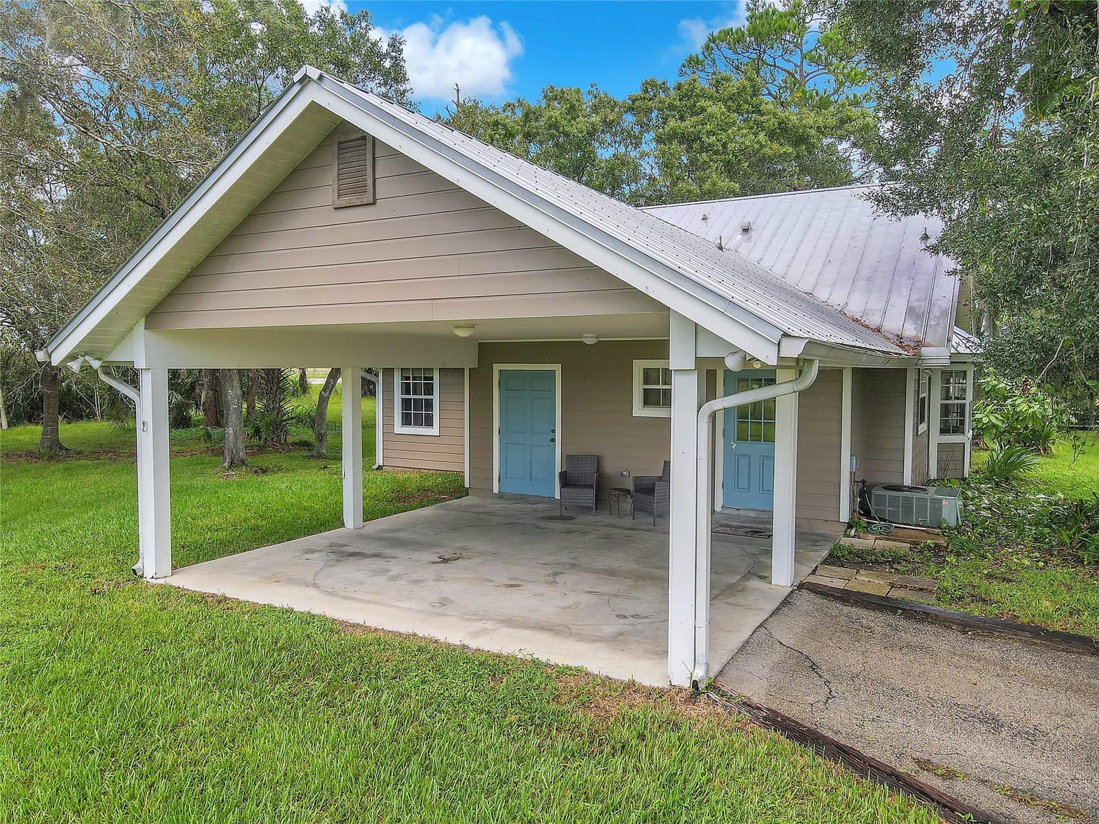 17505 Okeechobee Road, Fort Pierce, FL 34945 photo 4