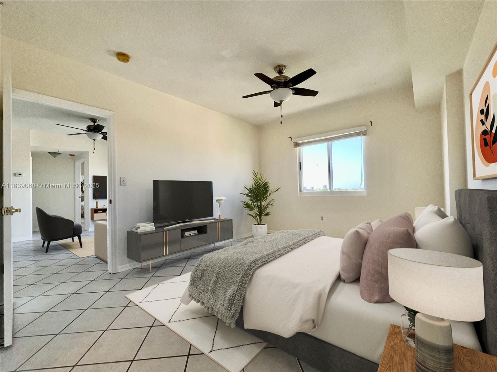 3500 Coral Way 913 — photo 8