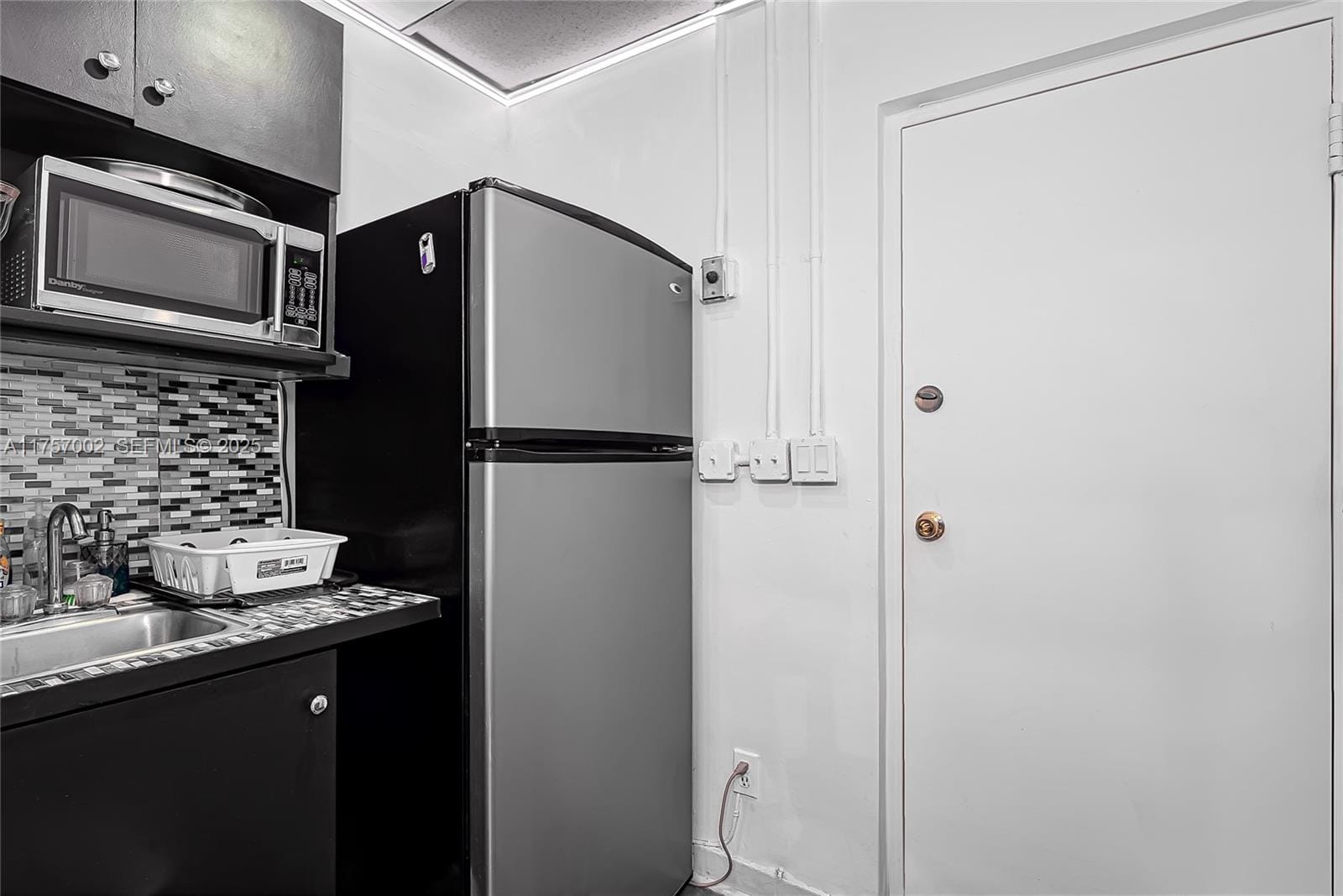 19201 Collins Avenue CU122-123 — photo 11