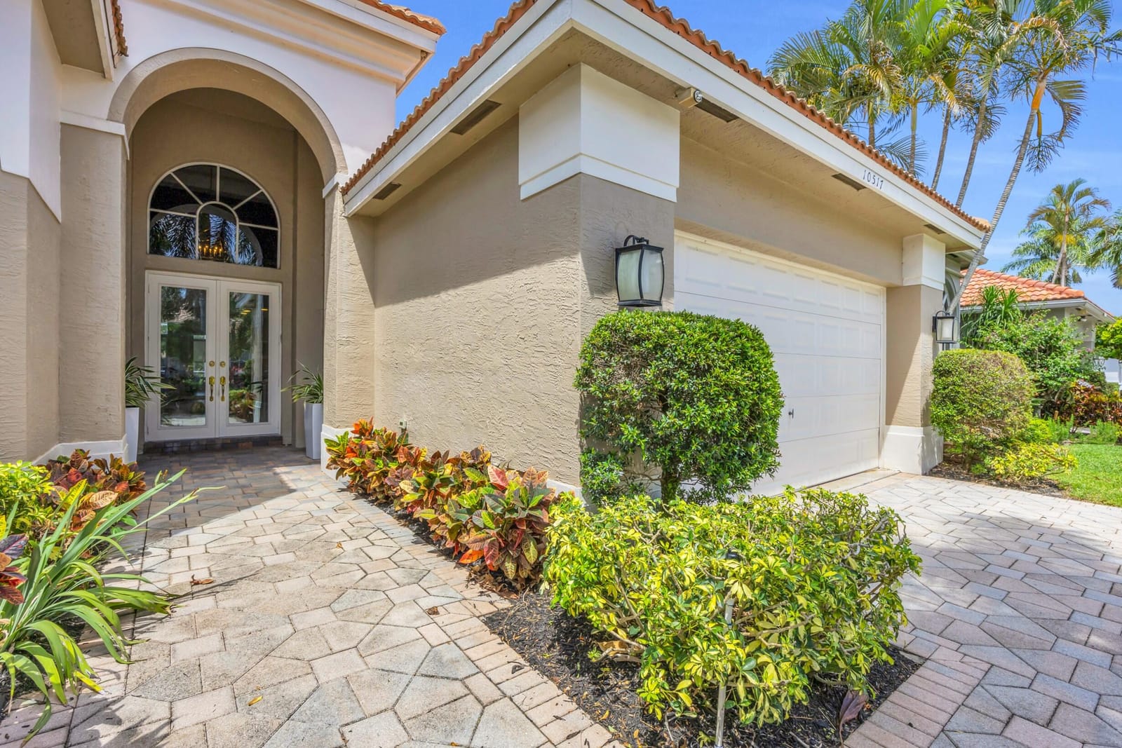 10517 Laurel Estates Lane — photo 3