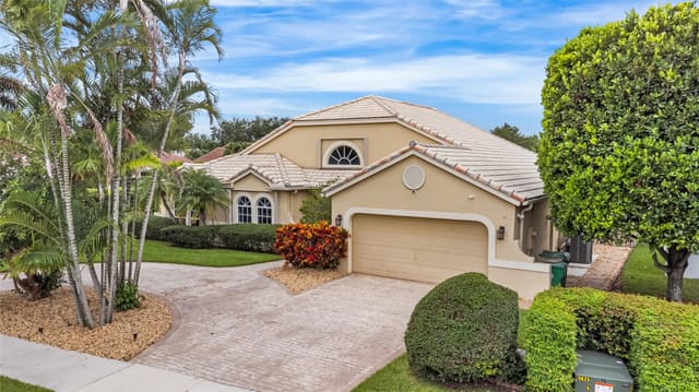 2963 W Orchard Circle, Davie, FL 33328