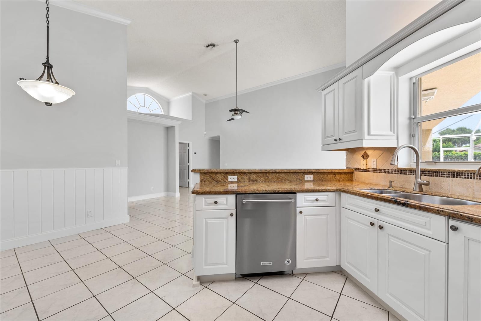 2963 W Orchard Circle, Davie, FL 33328 photo 9