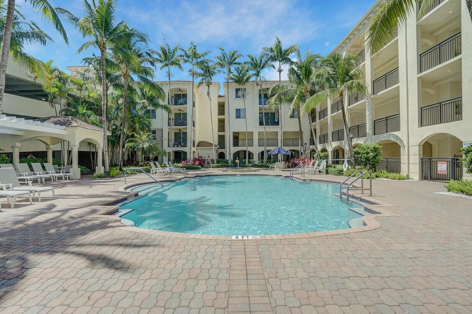 4306 Renaissance Way 306, Boynton Beach, FL 33426 photo 4