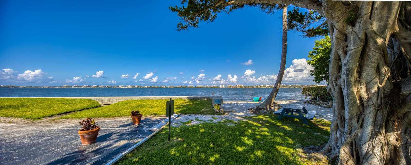 1516 S Lakeside Drive 205, Lake Worth Beach, FL 33460 photo 22