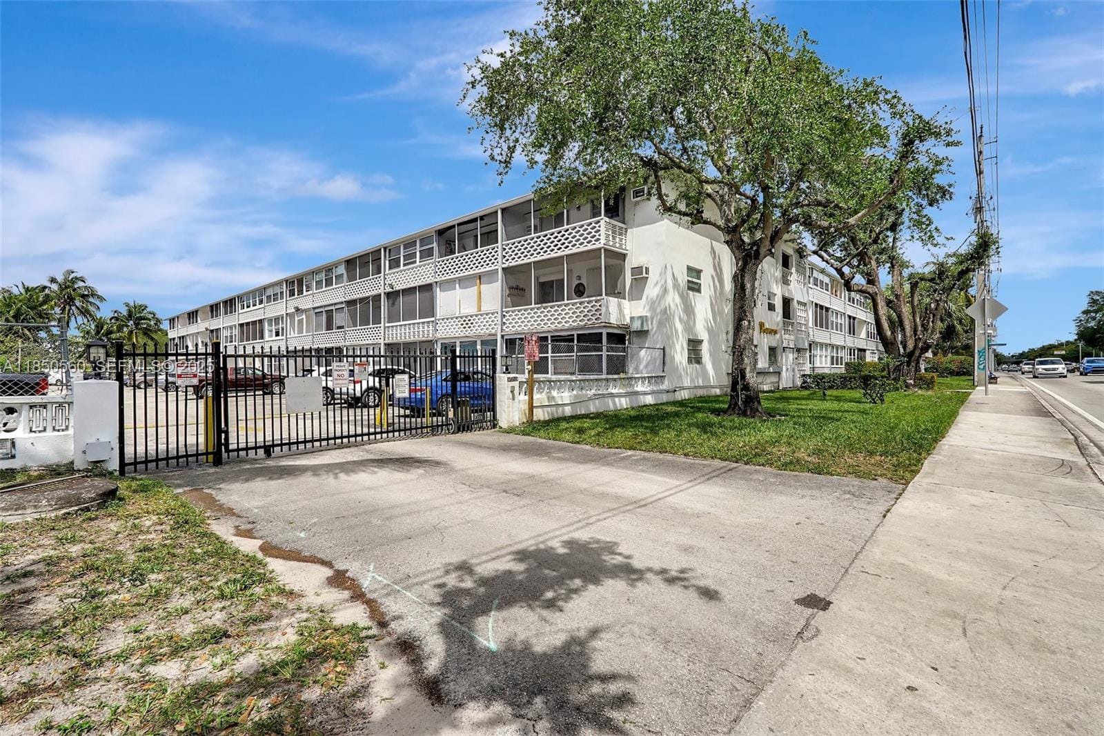15600 NE 6th Avenue 30A, Miami, FL 33162 photo 26