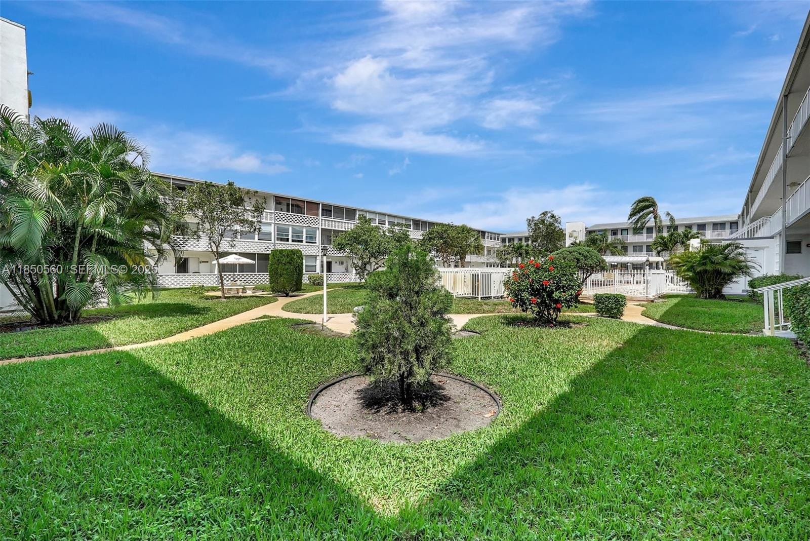 15600 NE 6th Avenue 30A, Miami, FL 33162 photo 27
