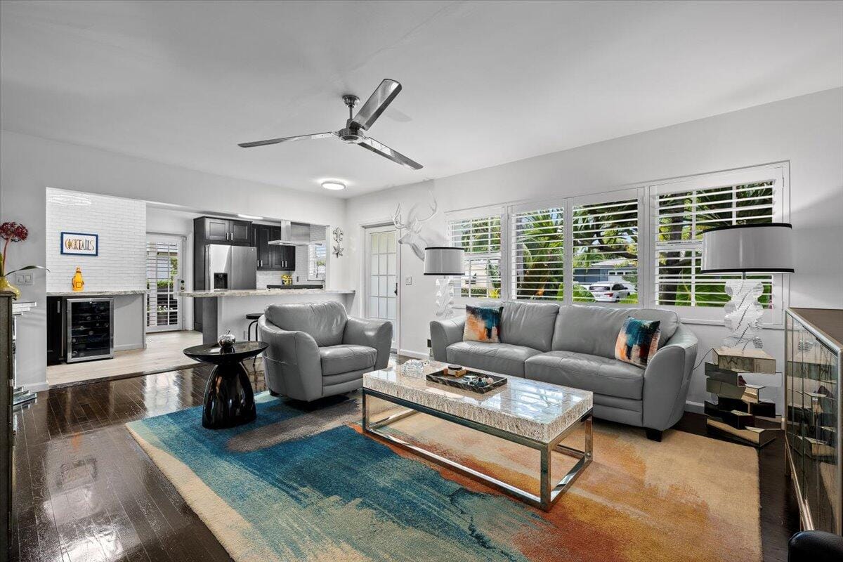 213 Vanderbilt Drive — photo 6