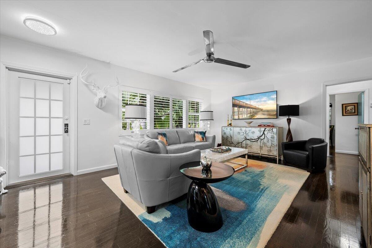 213 Vanderbilt Drive — photo 7