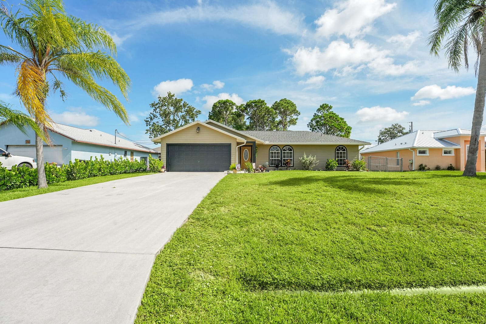 1817 SW Whipple Avenue, Port St. Lucie, FL 34953 photo 2