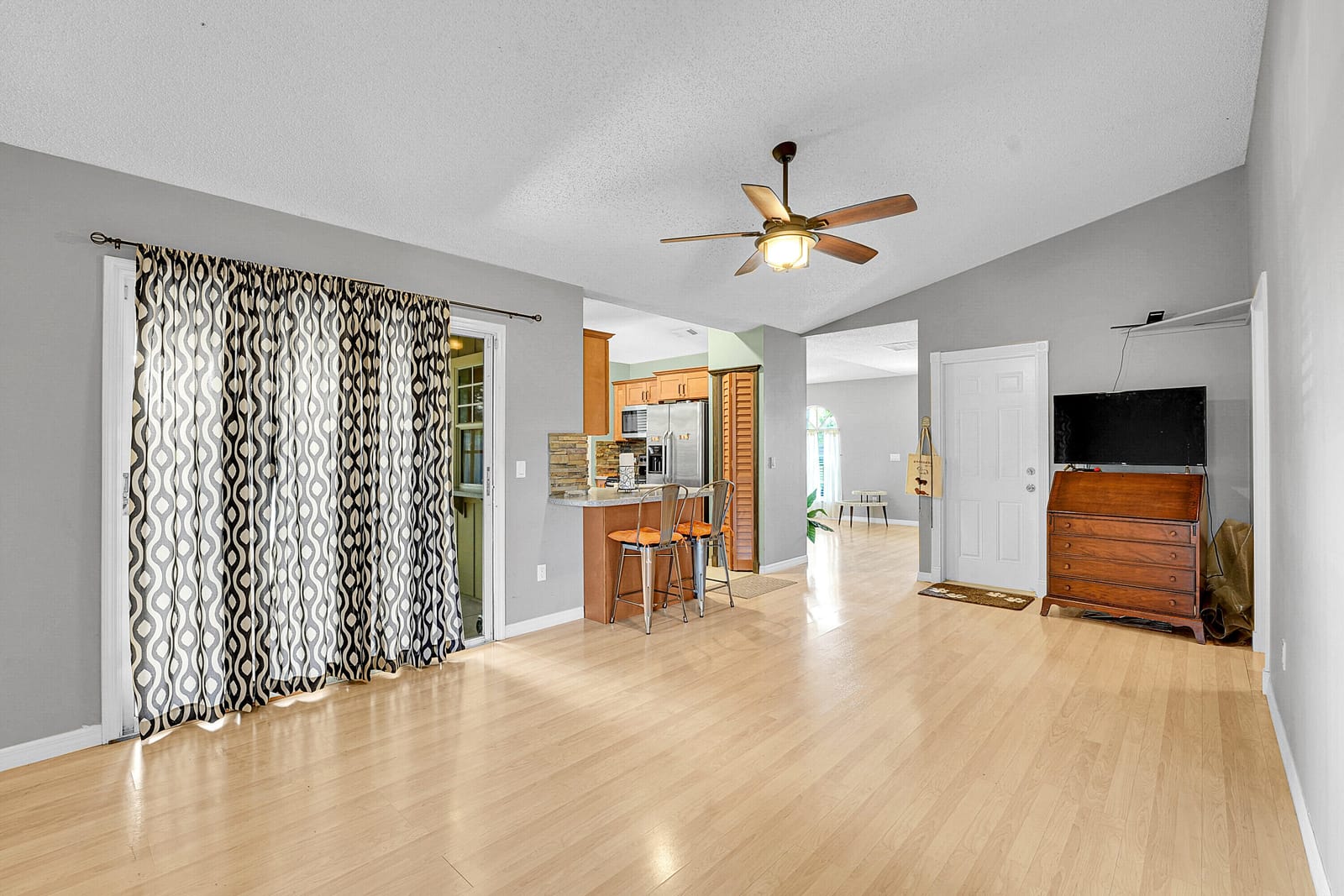 1817 SW Whipple Avenue, Port St. Lucie, FL 34953 photo 12