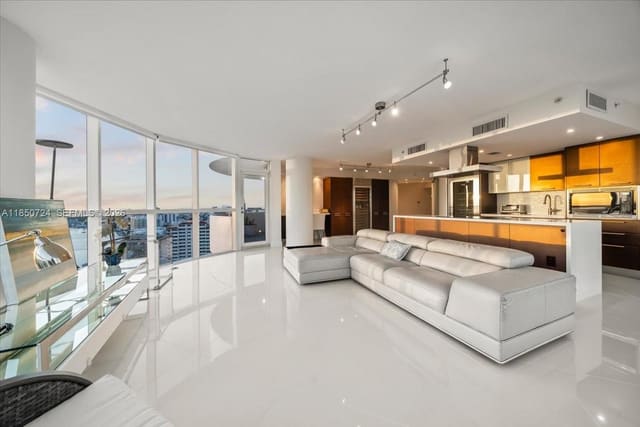 6301 Collins Avenue 2705, sold in La Gorce Palace Condo, Miami Beach, FL