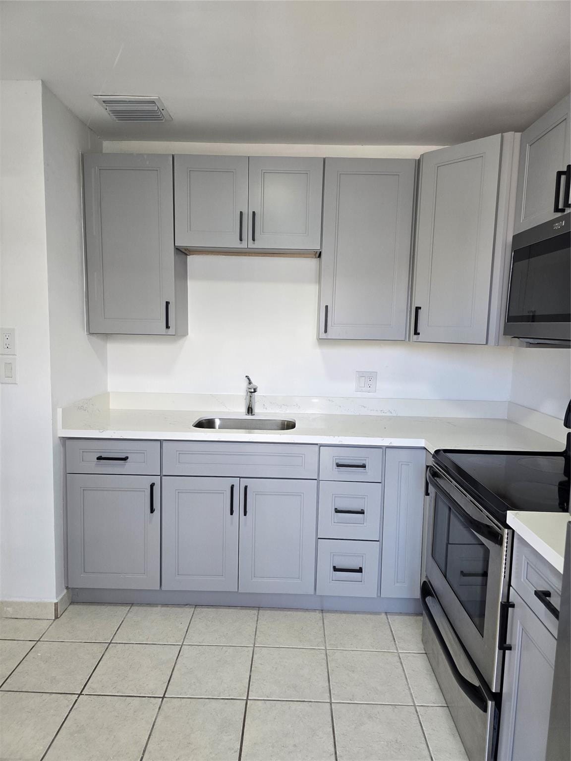 4310 NW 12th Court 204, Lauderhill, FL 33313 photo 2