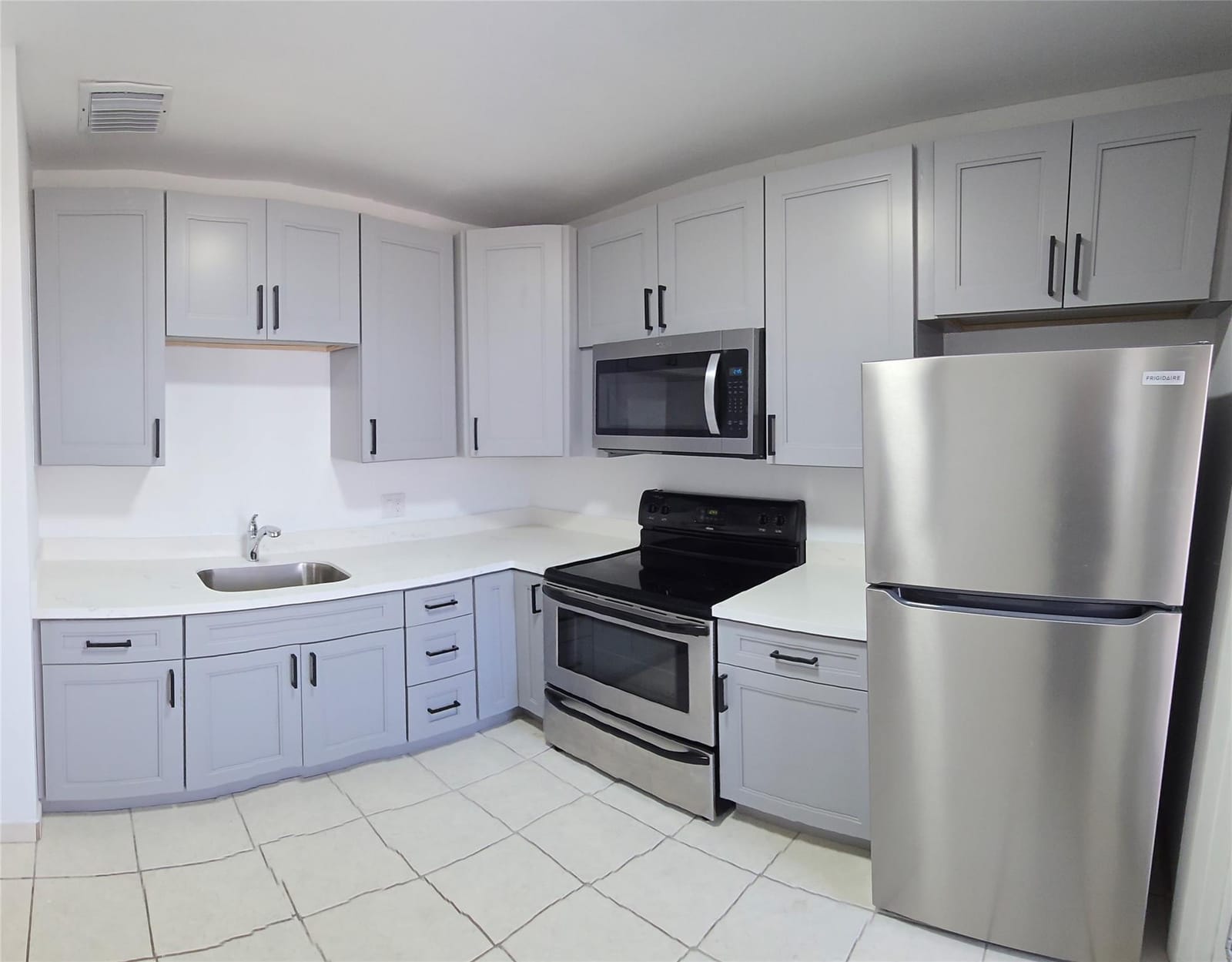 4310 NW 12th Court 204, Lauderhill, FL 33313