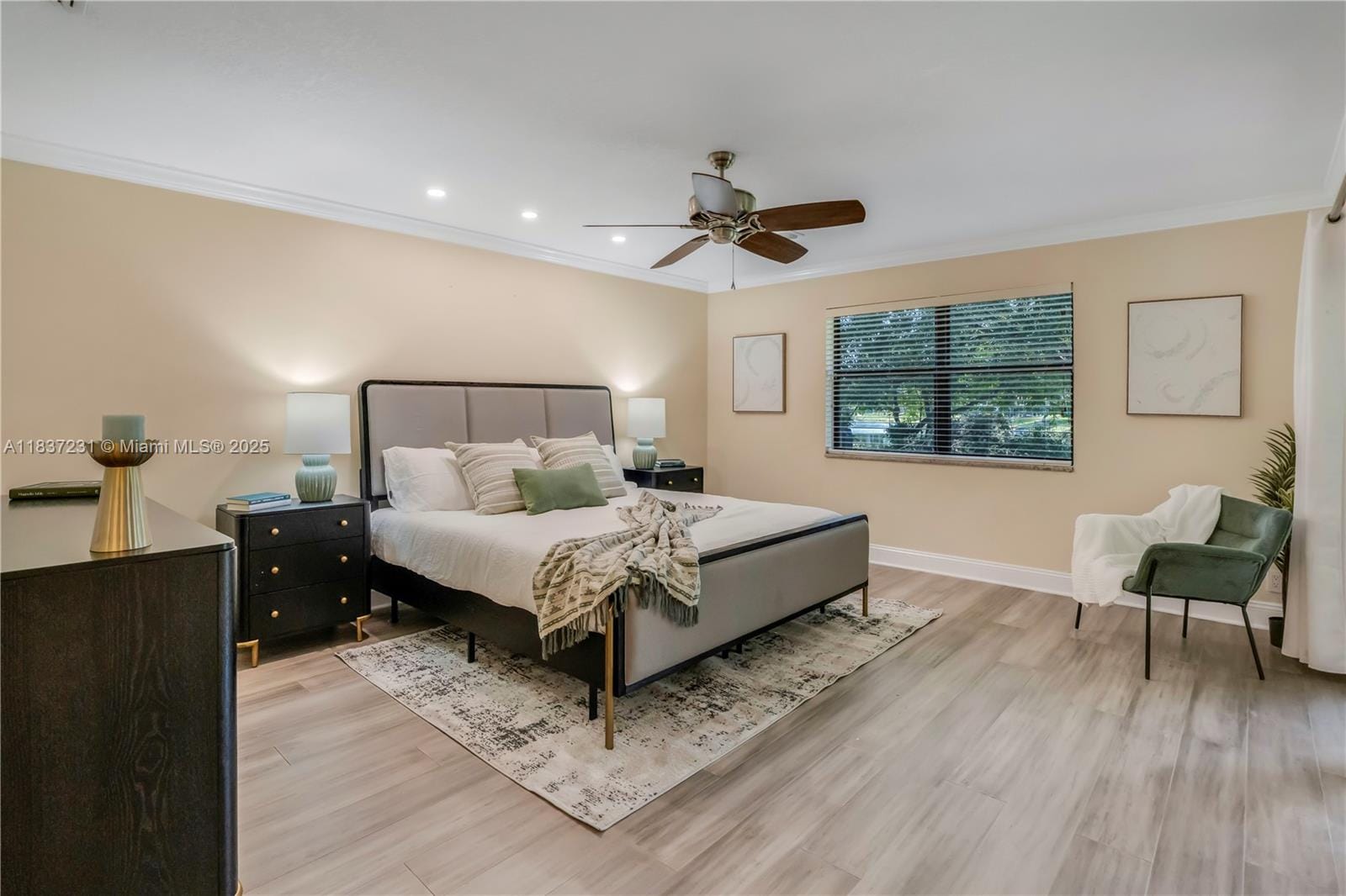 6421 Falconsgate Avenue, Davie, FL 33331 photo 11