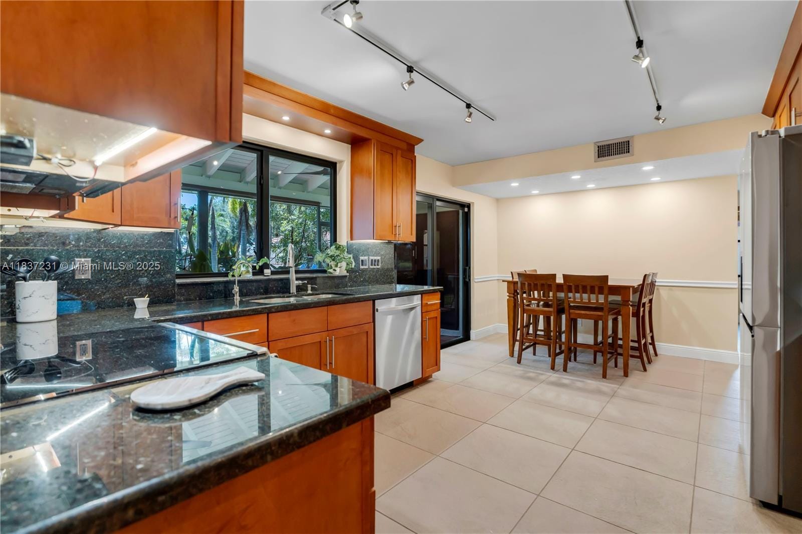6421 Falconsgate Avenue, Davie, FL 33331 photo 30