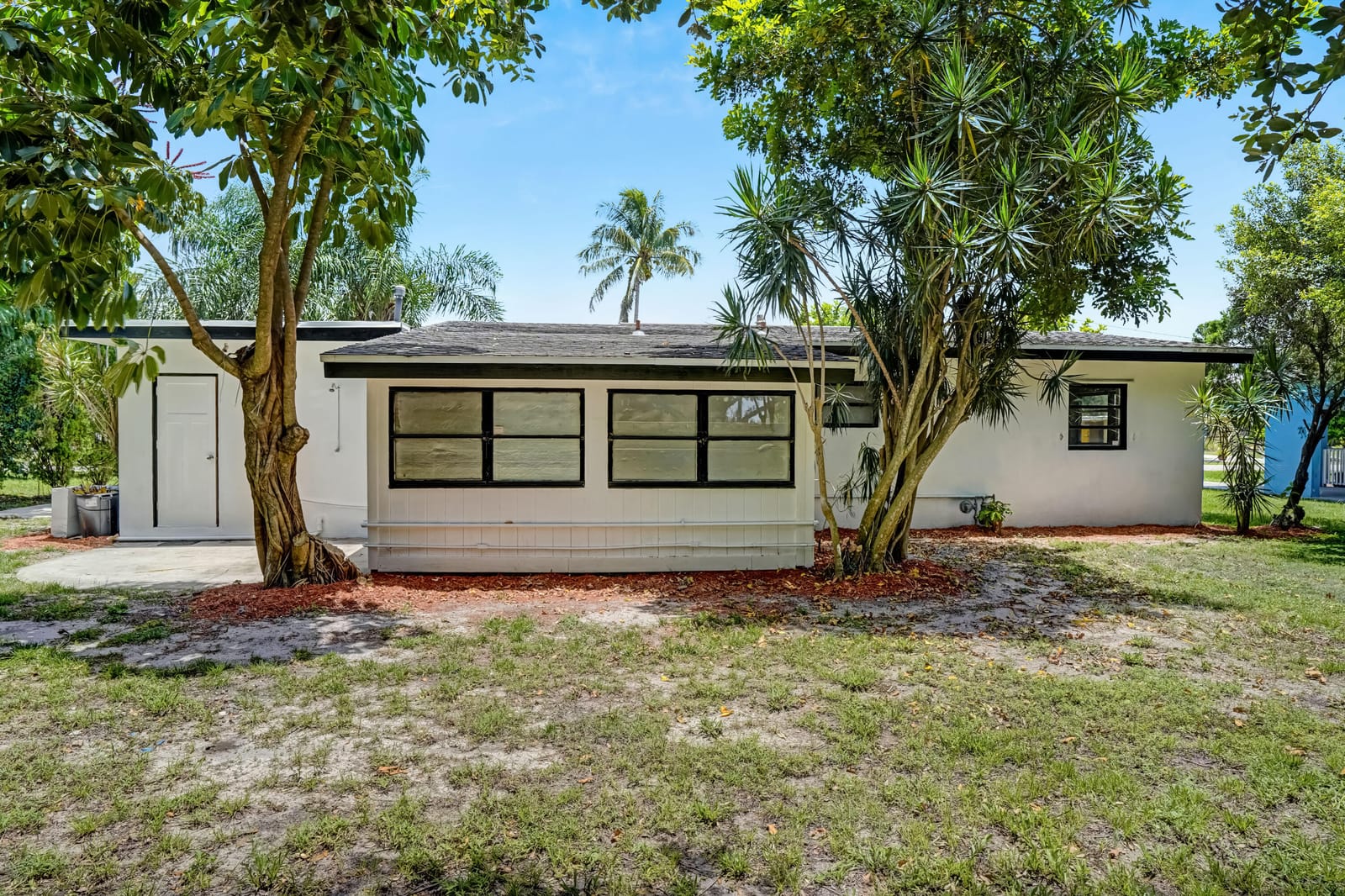 2403 Kelly Court, Fort Pierce, FL 34982 photo 23