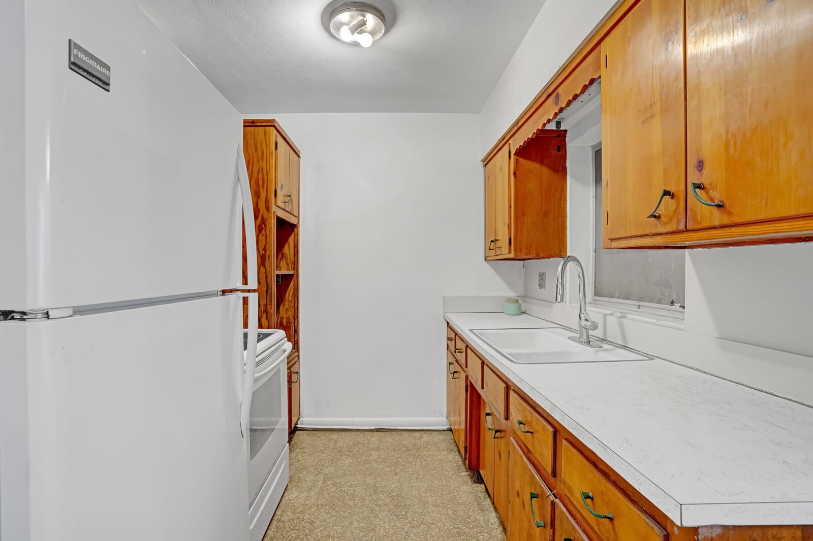 2403 Kelly Court, Fort Pierce, FL 34982 photo 10