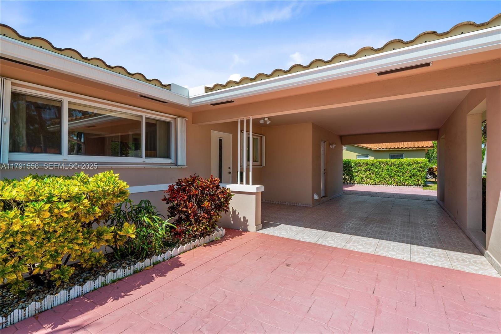 1124 NE 3rd Street, Hallandale Beach, FL 33009 photo 20